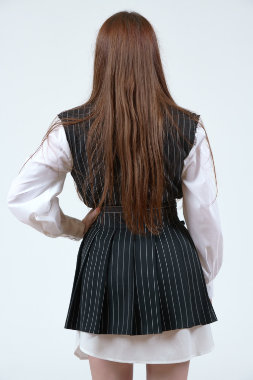 fusta-plisata-neagra-2-5625