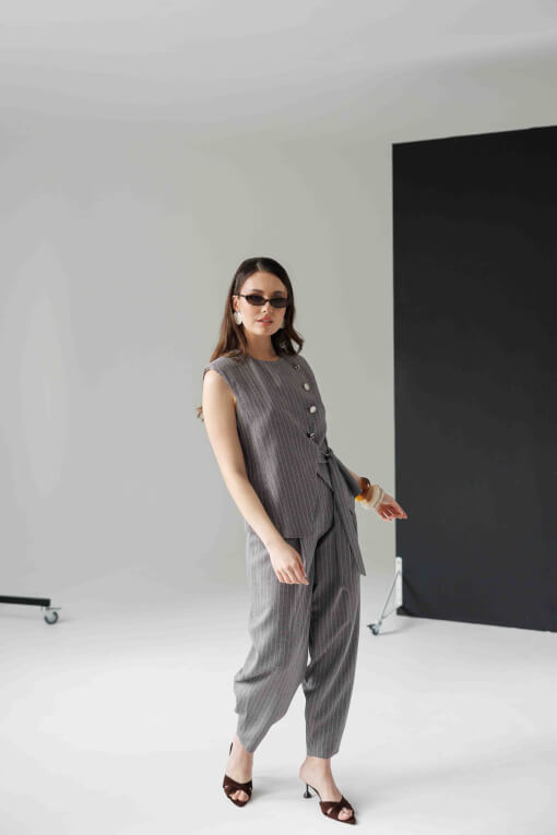 pantaloni-tullip-gri-2-5939