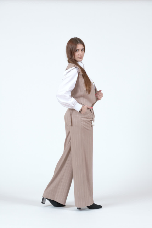 vesta-cu-funde-cappucino-2-1951